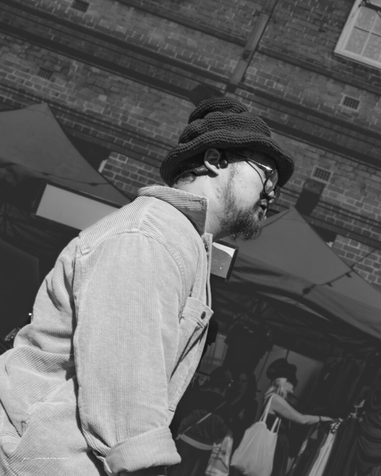 Photo by Peter Varnay