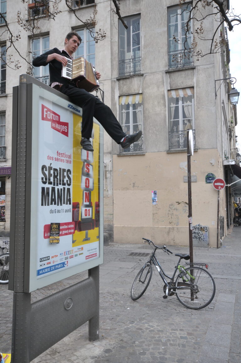 Photo by Bertrand Roessli