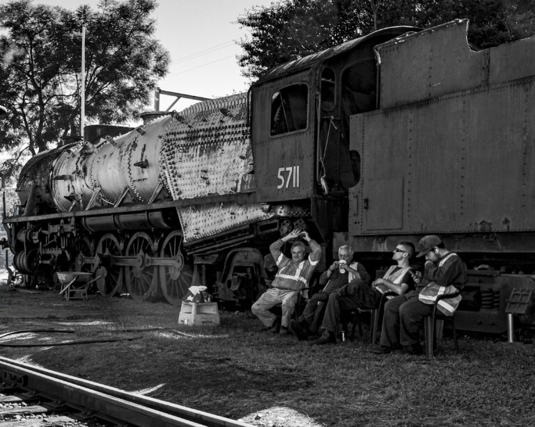 Photo by Peter Varnay