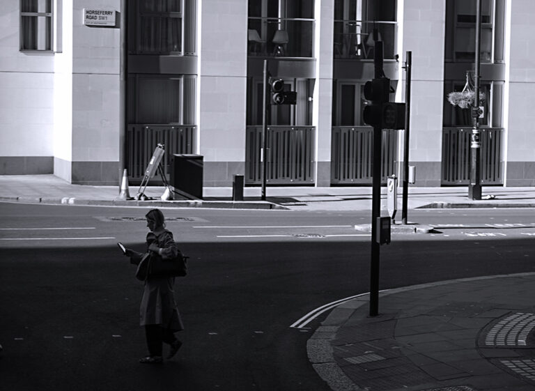 Photo by Franck Toto