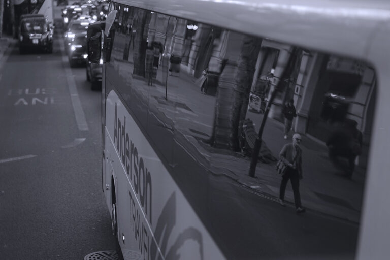 Photo by Franck Toto