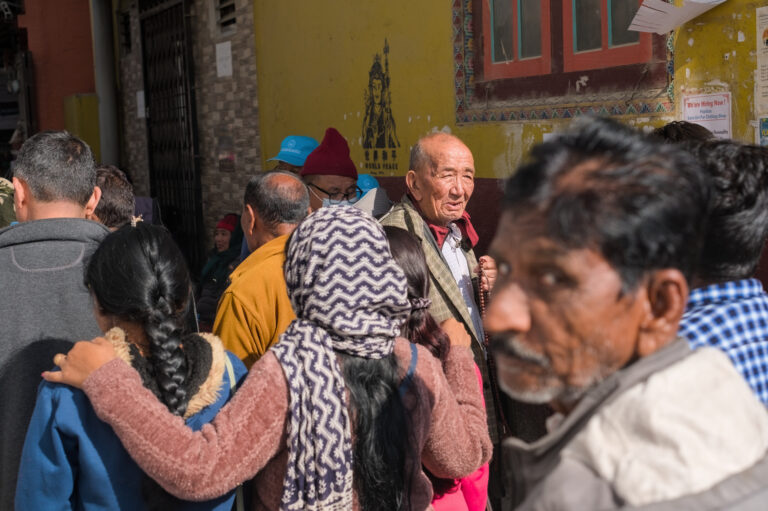 Street photo in Kàtmandu, Nepal by Black Pixel