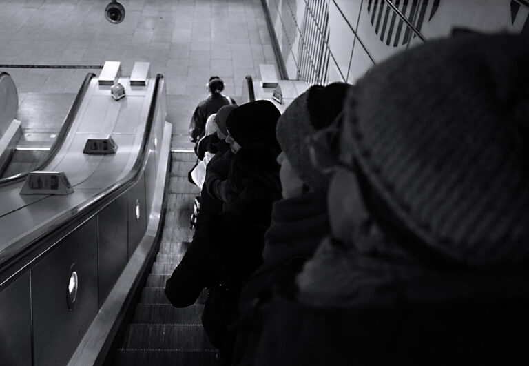 Photo by Franck Toto