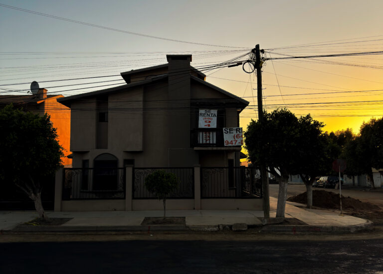 Photo by Abraham Nunez