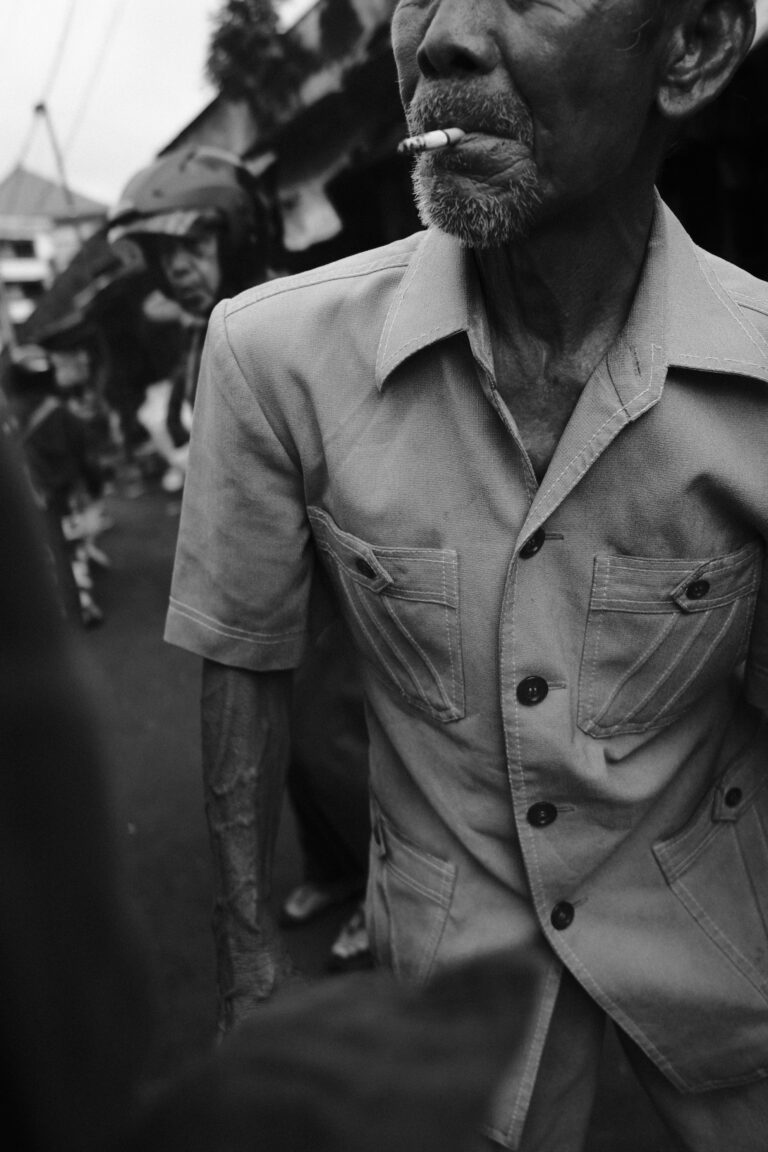 Photo by Nikita Savelev