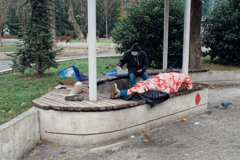 Photo by Luka Chonkadze