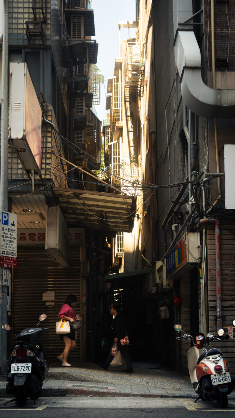 Photo by Gnz -88