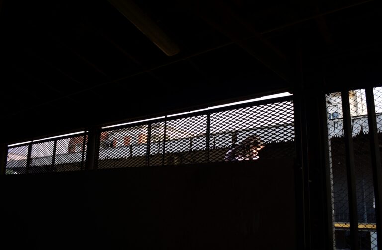 Street photo in Villa Ballester, Argentina by Rodrigo Marcotich