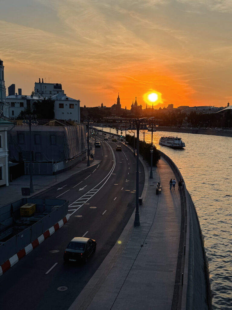 Photo by Dmitry Korol