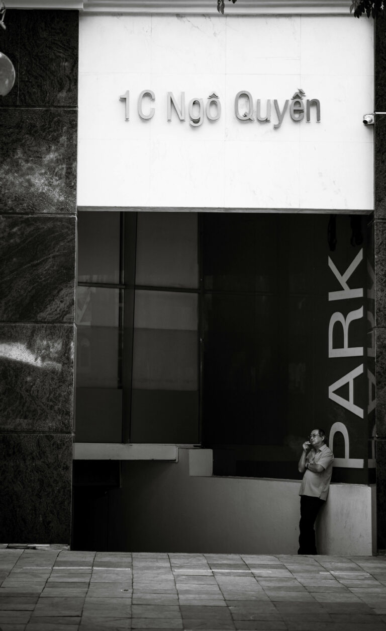 Photo by Hung Pham