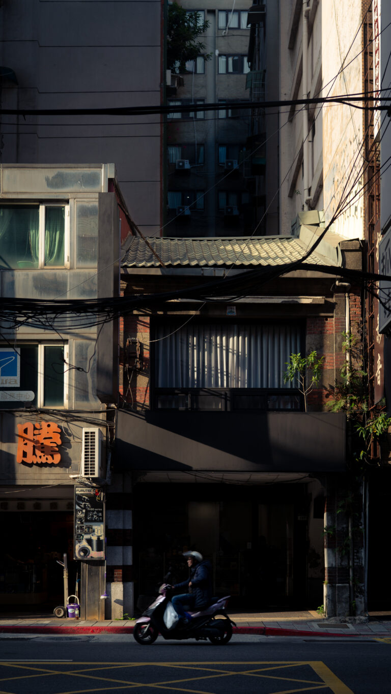 Photo by Gnz -88