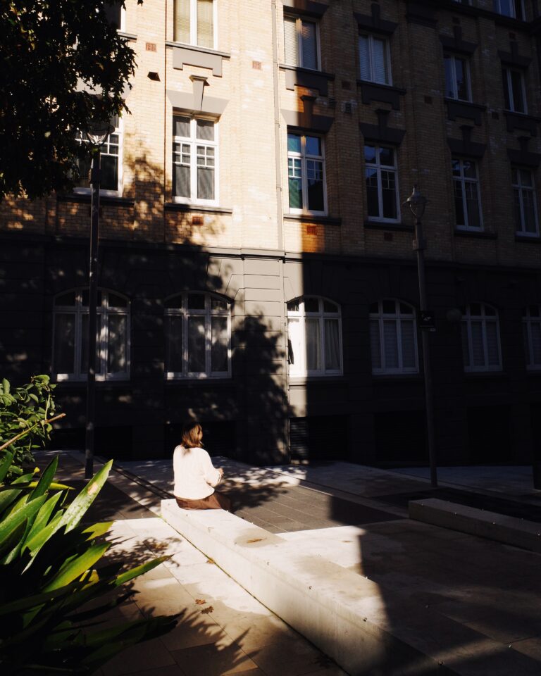 Photo by Ara In The Para
