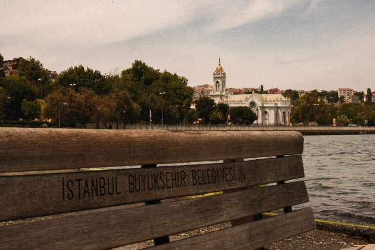 Photo by Yusuf Gungor
