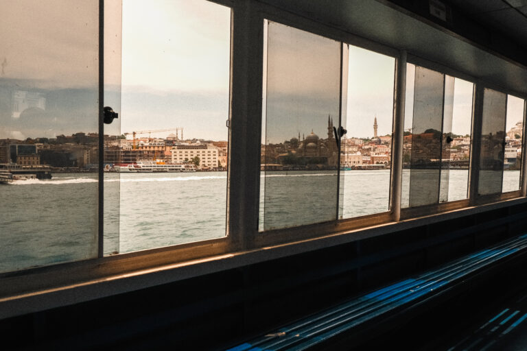 Photo by Yusuf Gungor