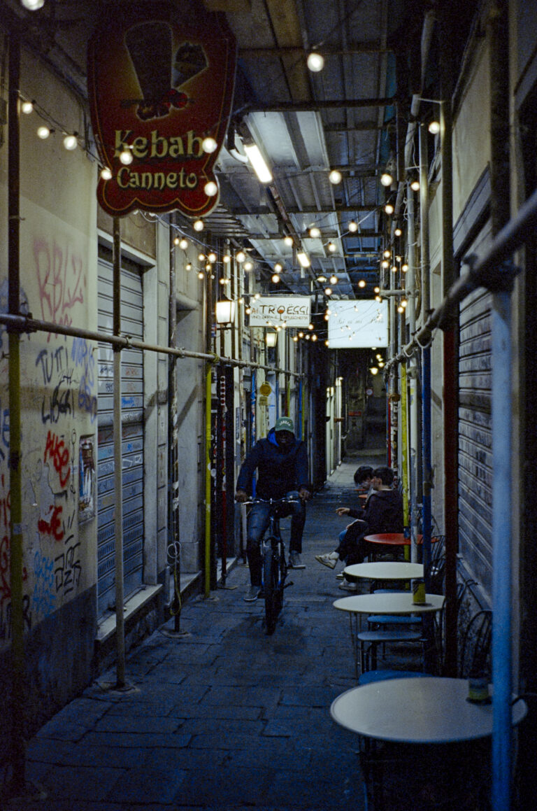 Photo by Valentino Passerini