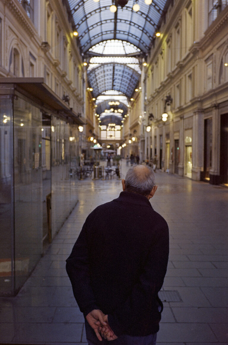 Photo by Valentino Passerini