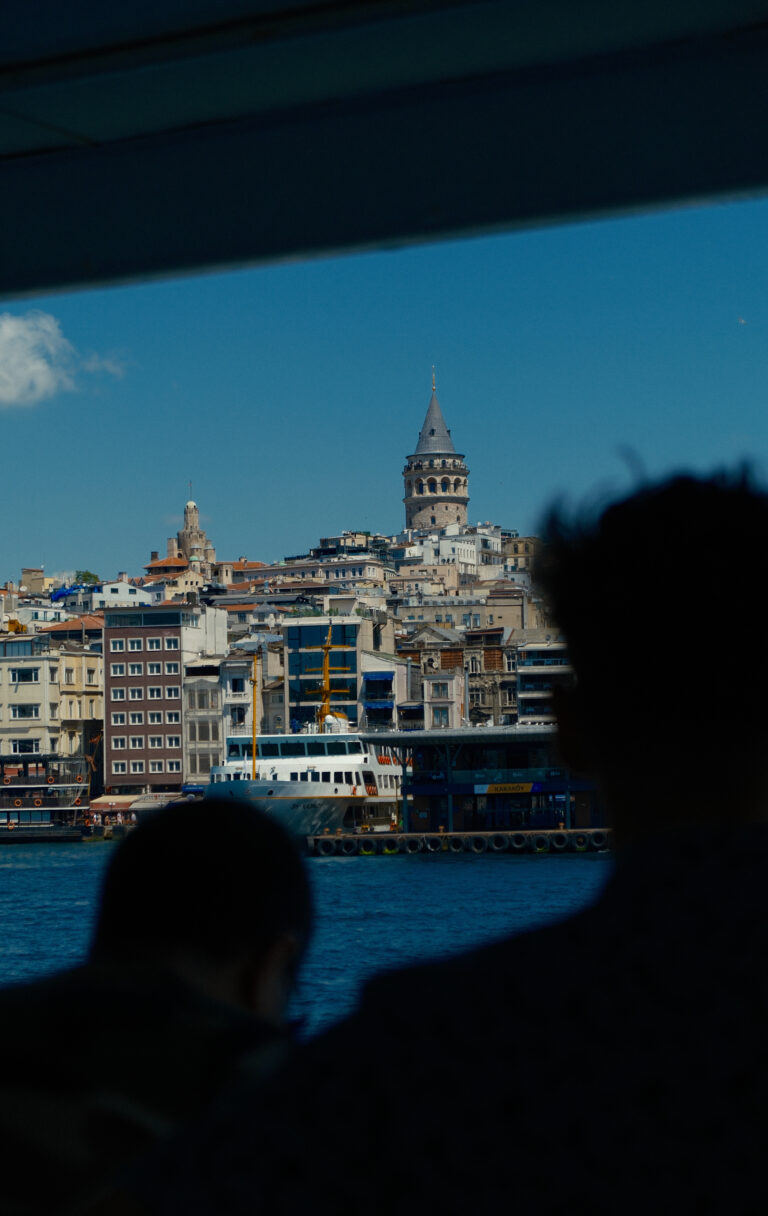Photo by Yusuf Gungor