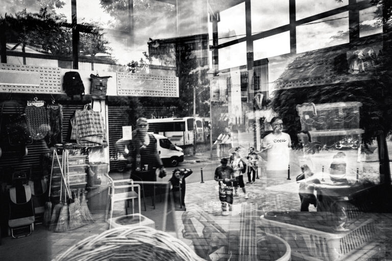 Photo by Marius Ciobanu