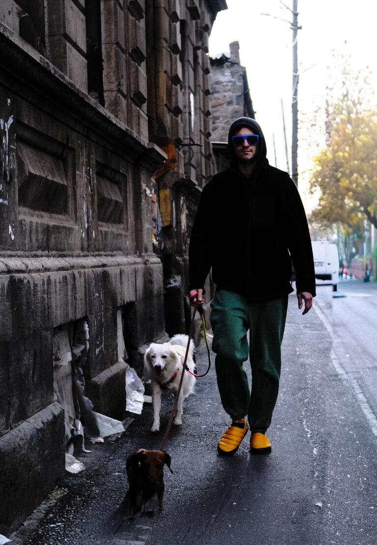 Photo by Artur Tngryan