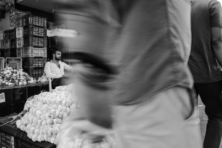 Street photo in Hyderabad, India by Suraj Sh