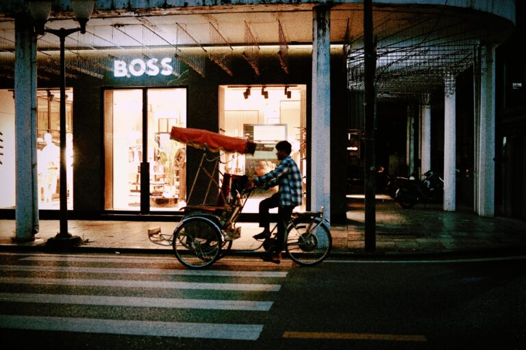 Photo by Hung Pham