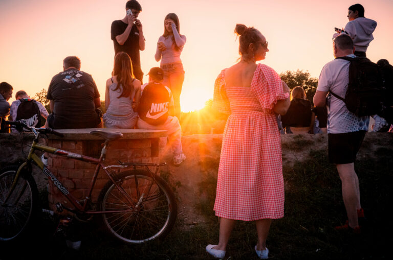 Photo by Jaroslaw Bu