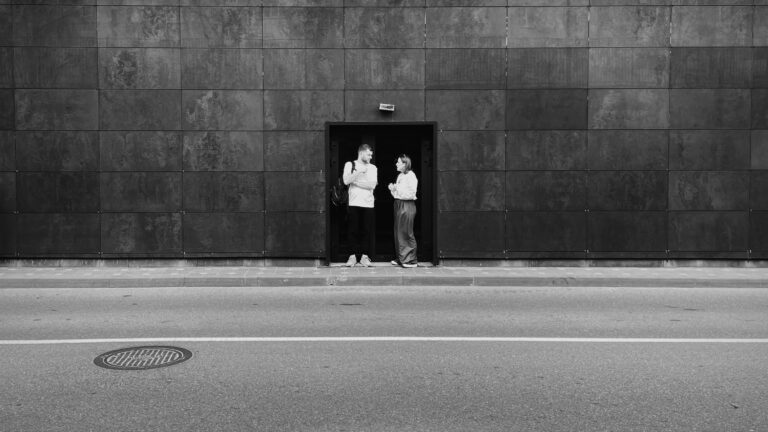 Photo by Pasha Dzmitrachkou