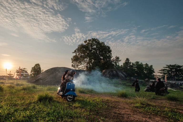 Photo by Yogie Orientama