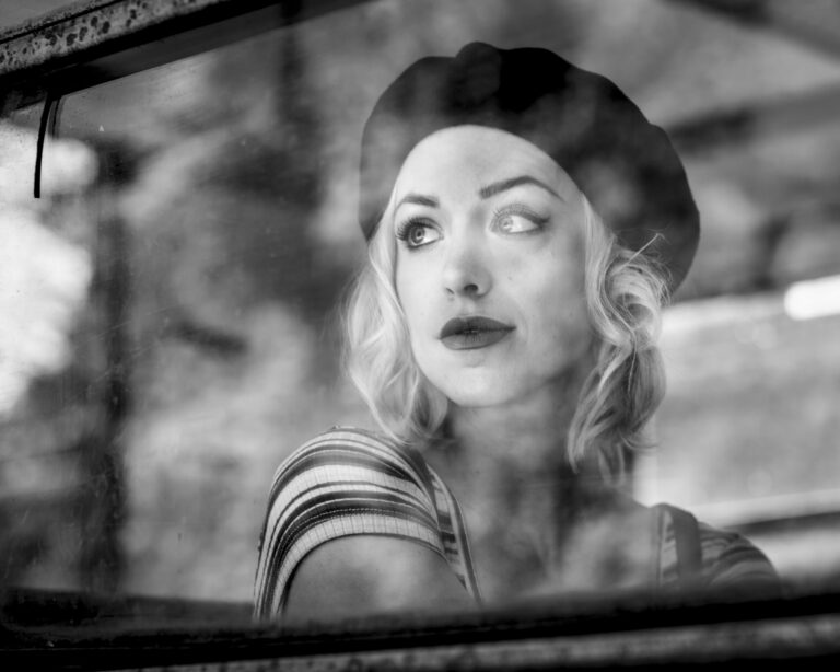 Photo by Johannes Pottfay