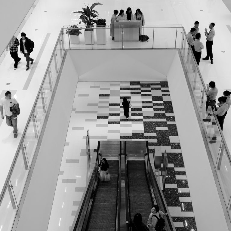 Photo by Jouji Can
