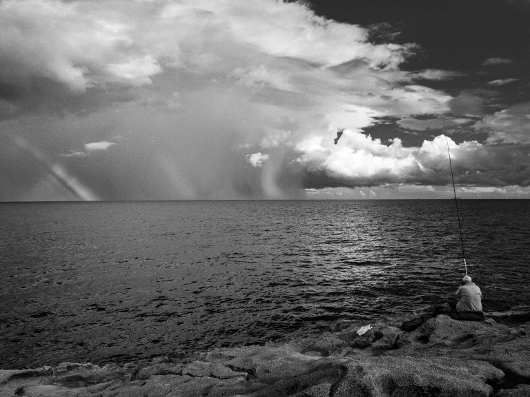 Photo by Simone Onofri