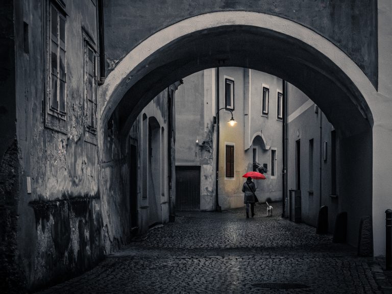 Street photo in Steyr, Austria by Johannes Pottfay