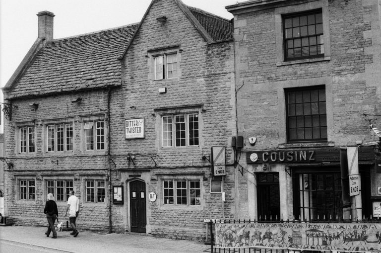 Street photo in Chipping Norton, United Kingdom by Colin Garrard