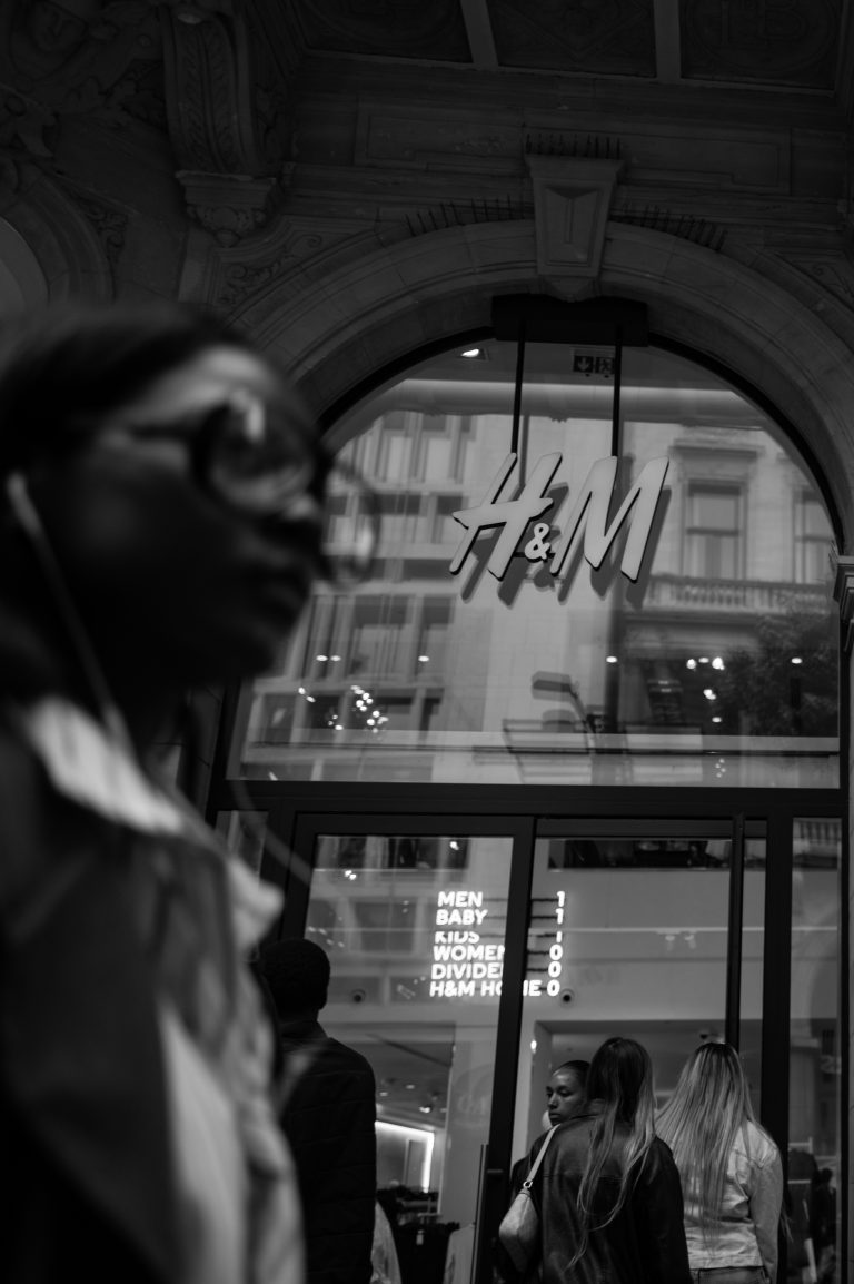 Street photo in Antwerp, Belgium by Alex Opsi