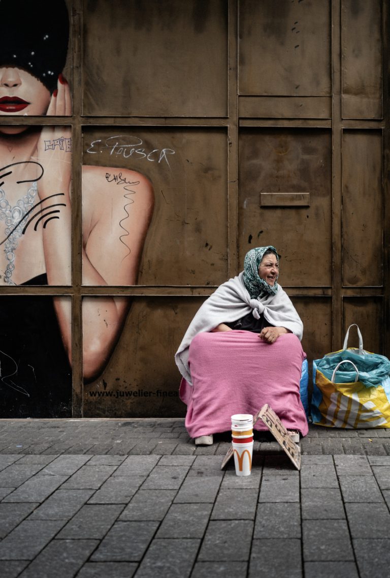 Photo by Alex Opsi