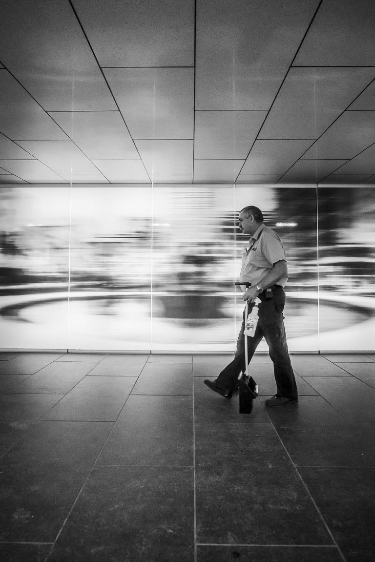 Street photo in Montreal, Canada by Charles R.