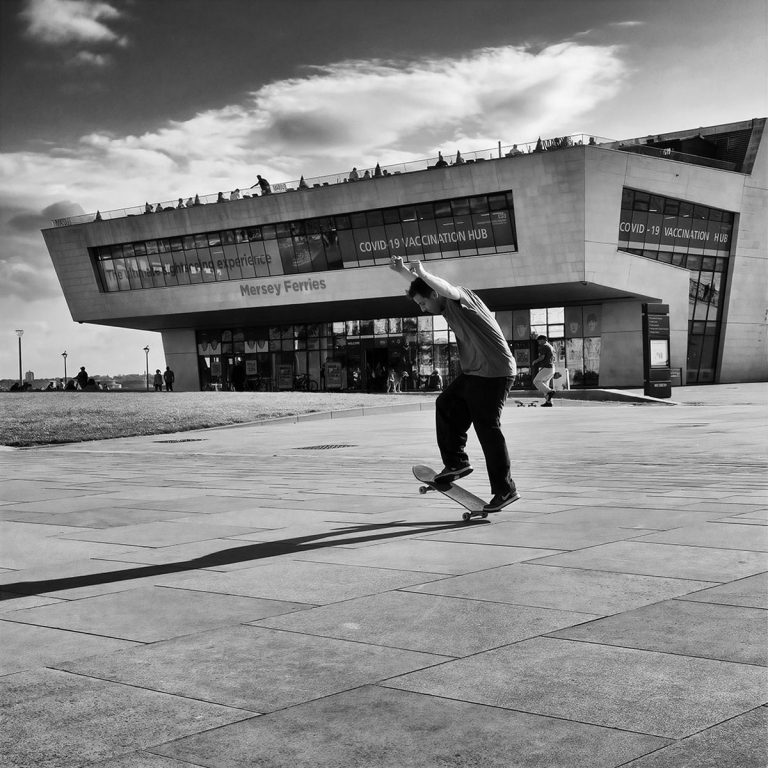 Street photo in Liverpool, United Kingdom by Patrick 71