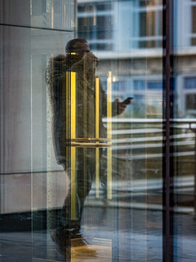 Street photo in Kiel, Germany by Thore Siebrands
