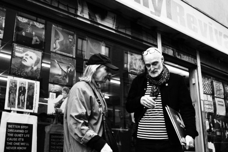 Street photo in Manchester, United Kingdom by Martin B.
