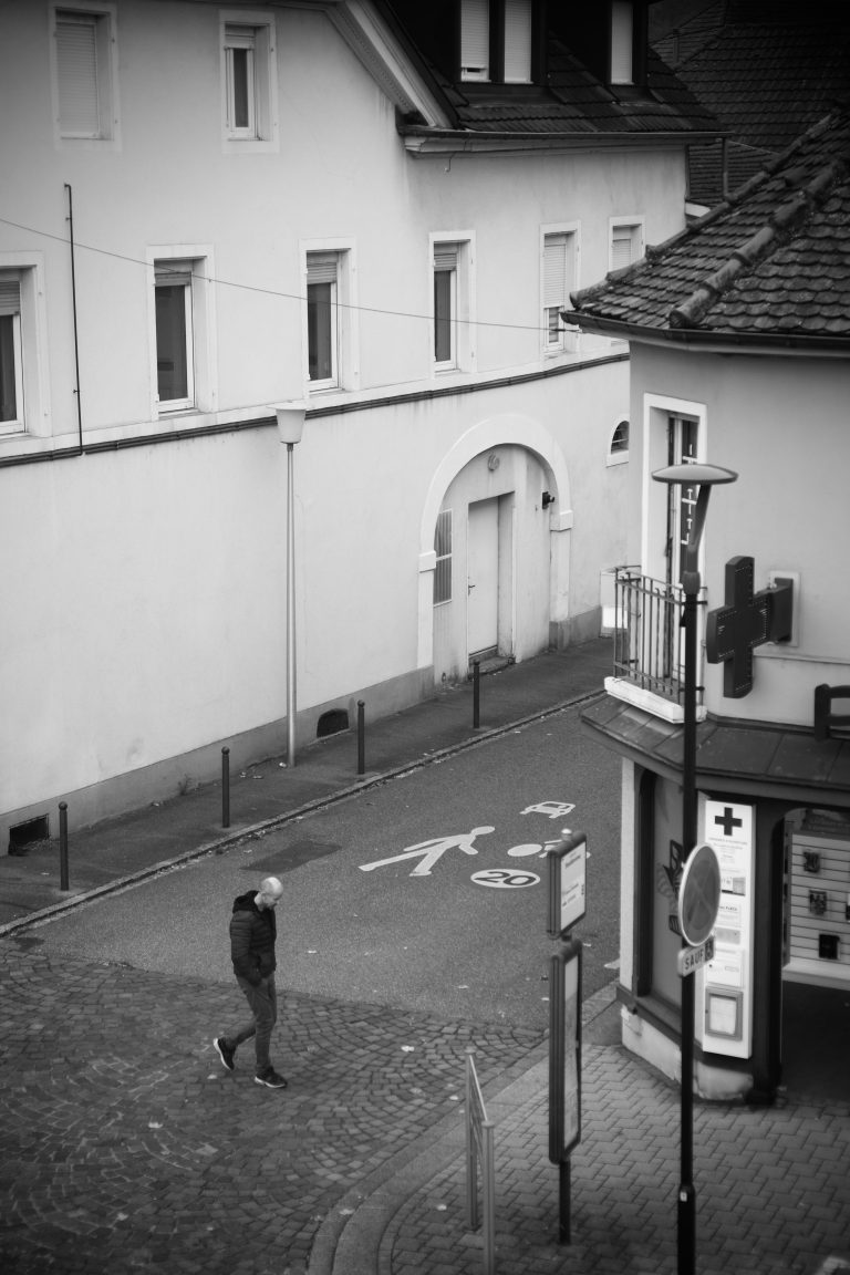 Street photo in Habsheim, France by Jef 📷🍀
